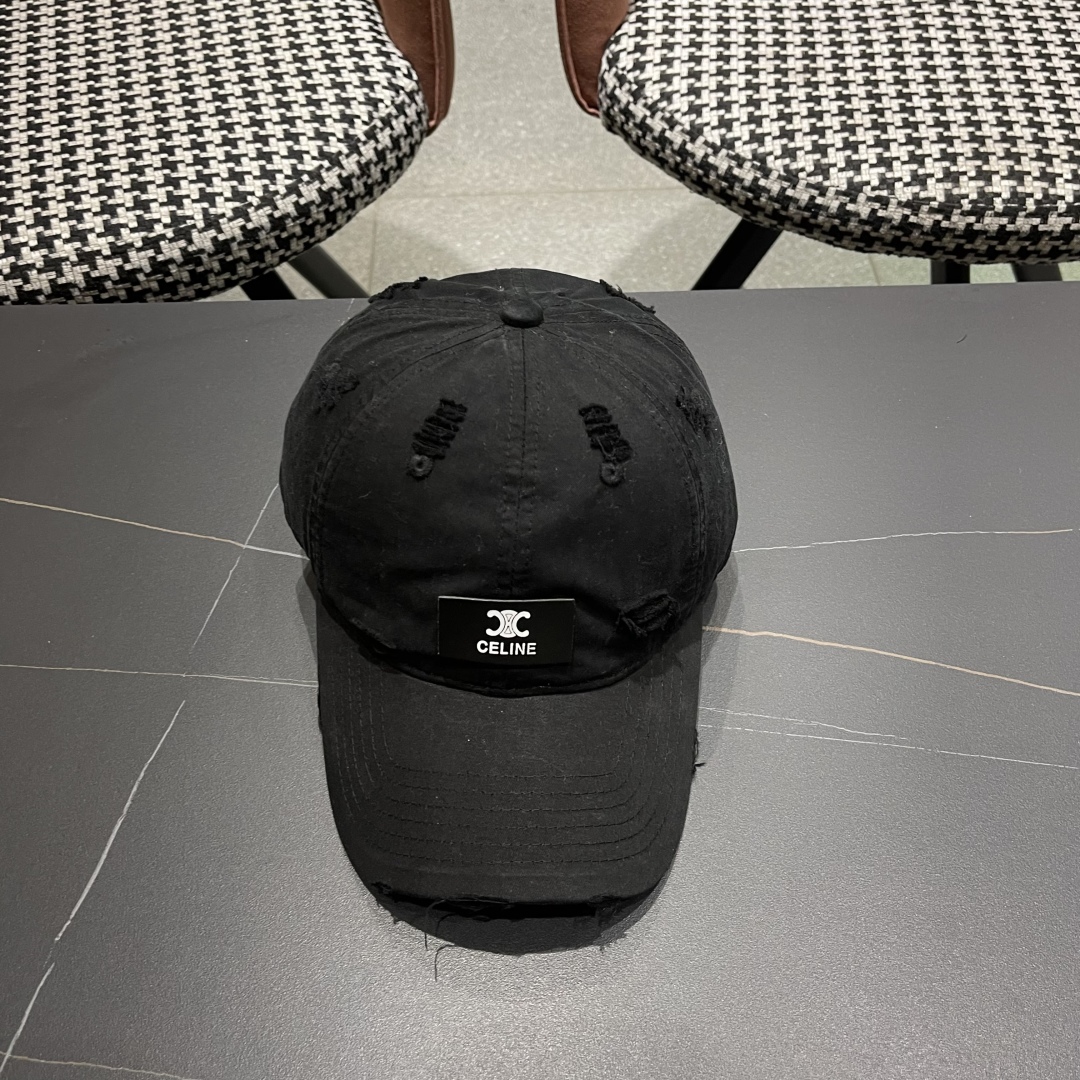  【CELINE赛琳】2025春夏新款爆款破洞棒球帽🧢，大牌款超好搭配，赶紧入手！