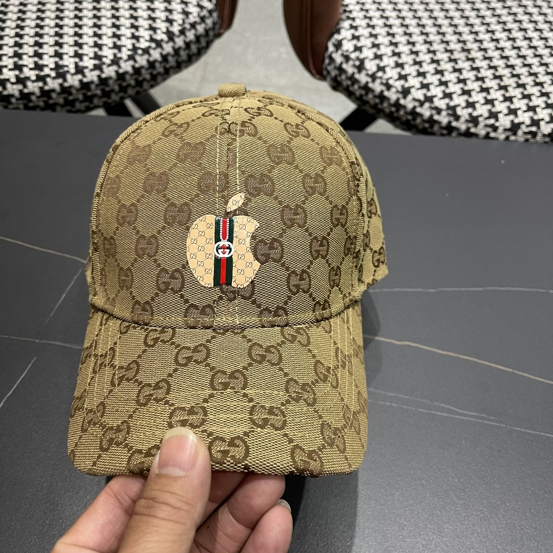 古奇棒球帽♥️GUCCI🧢官网新品，2025棒球帽，原单品质火爆来袭 🔥🎩 工艺非常精美 高档大气上档