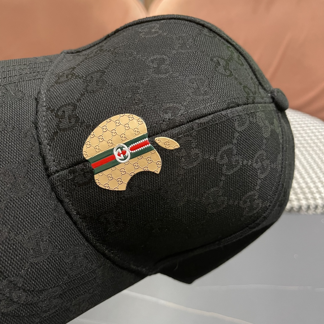  古奇棒球帽♥️GUCCI🧢官网新品，2025棒球帽，原单品质火爆来袭 🔥🎩 工艺非常精美 高档大气上档