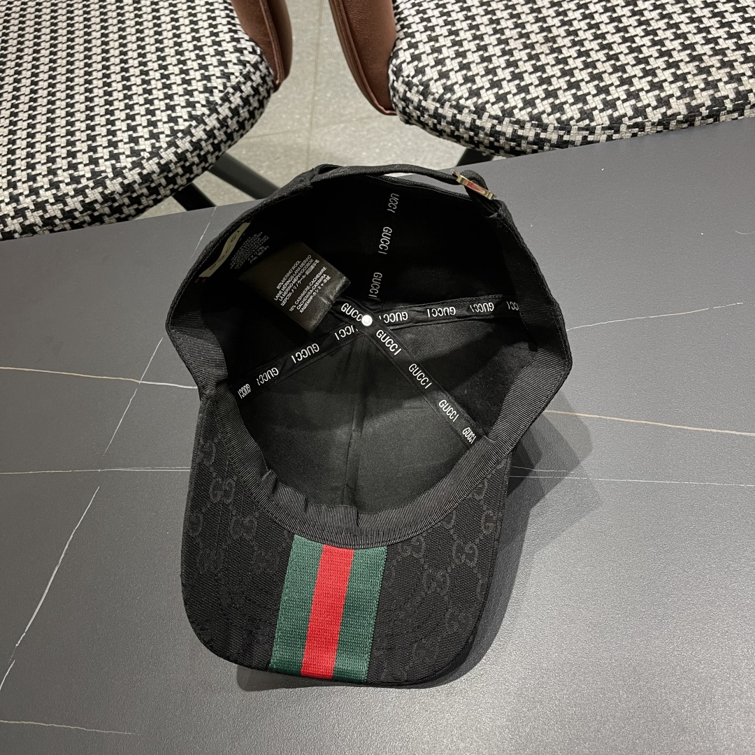  古奇棒球帽♥️GUCCI🧢官网新品，2025棒球帽，原单品质火爆来袭 🔥🎩 工艺非常精美 高档大气上档