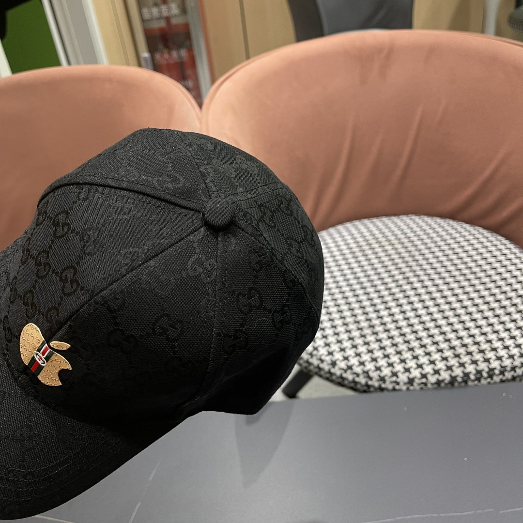  古奇棒球帽♥️GUCCI🧢官网新品，2025棒球帽，原单品质火爆来袭 🔥🎩 工艺非常精美 高档大气上档