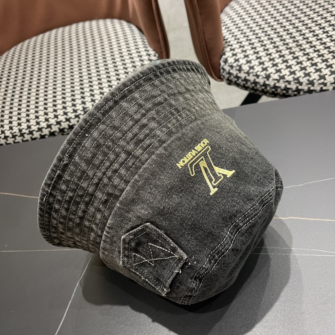  路易威登Lv 牛仔渔夫帽女春夏款休闲百搭品脸小盆帽大头
围遮阳防晒帽子潮