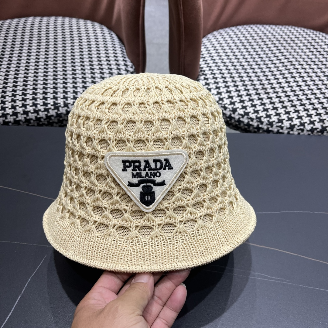 普拉达Prada 夏季时尚针织盆帽双面防晒遮阳渔夫帽女时尚
百搭素颜显脸小水桶帽
小