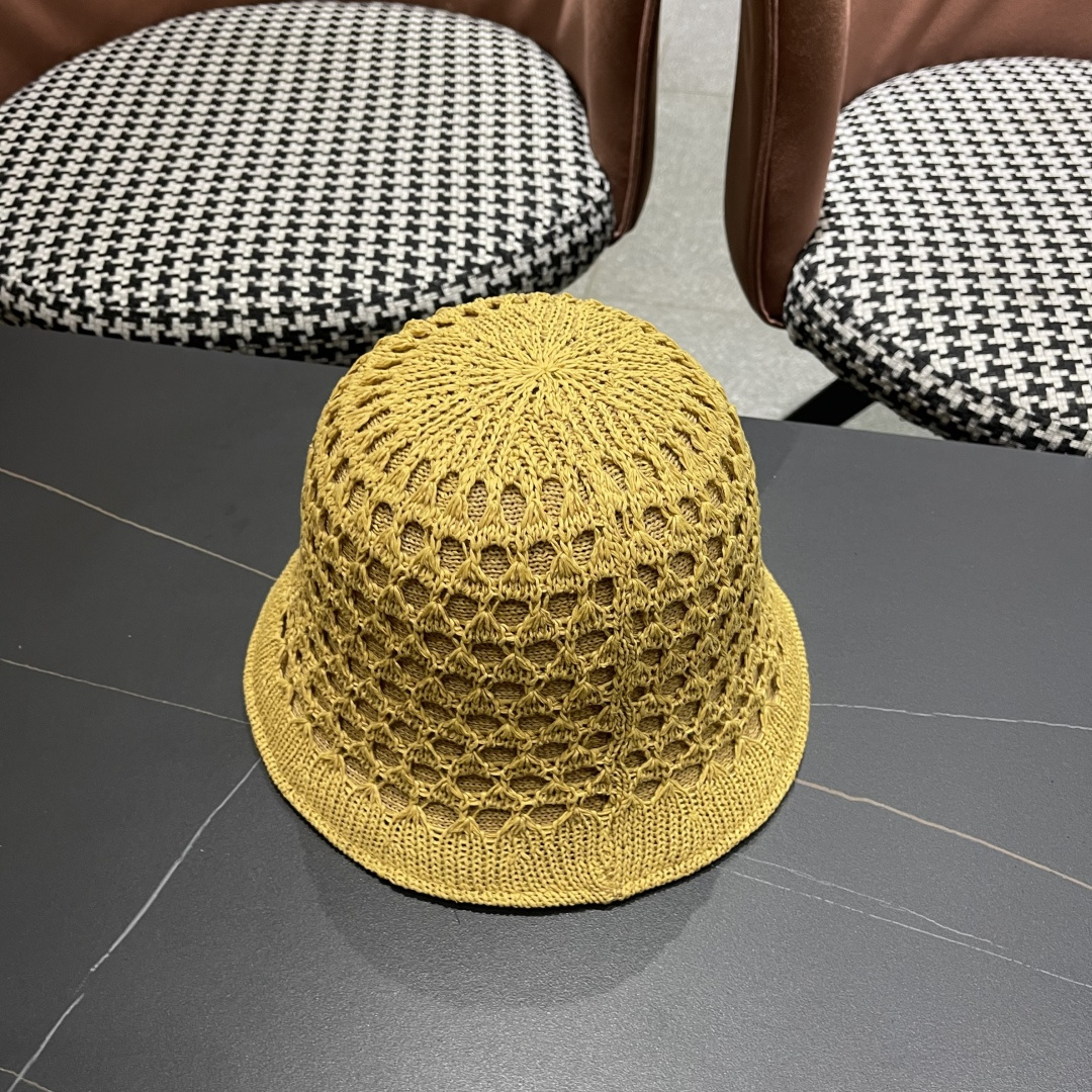  普拉达Prada 夏季时尚针织盆帽双面防晒遮阳渔夫帽女时尚
百搭素颜显脸小水桶帽
小