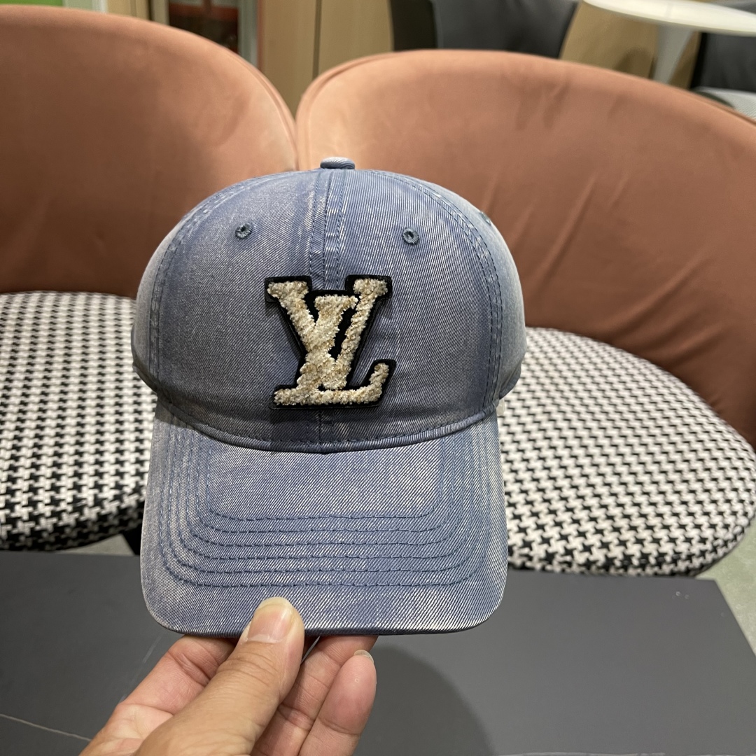  LouiVuittonLV👒专柜新款路易威登2025新年棒球帽，简单大方 男女通用遮阳帽，