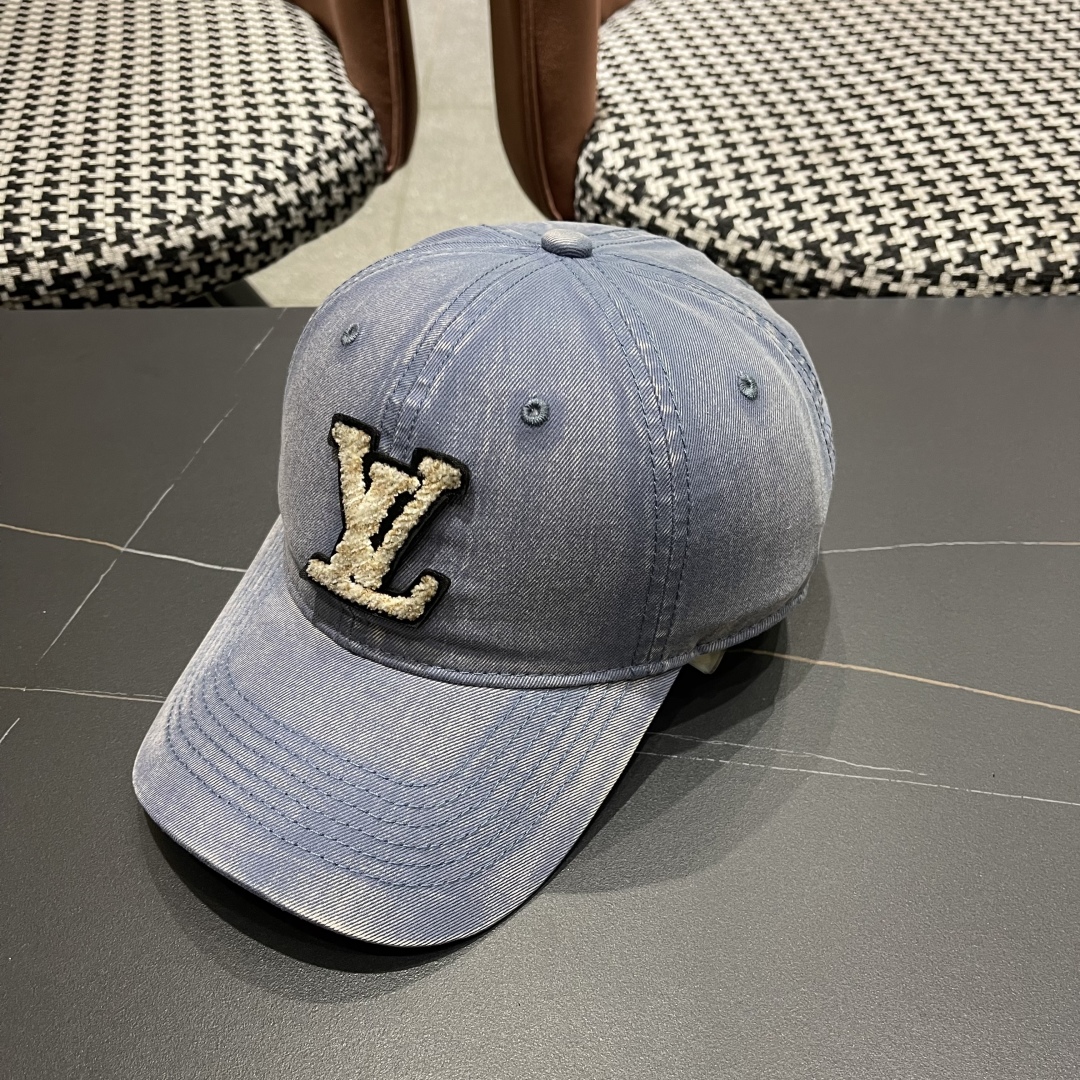  LouiVuittonLV👒专柜新款路易威登2025新年棒球帽，简单大方 男女通用遮阳帽，
