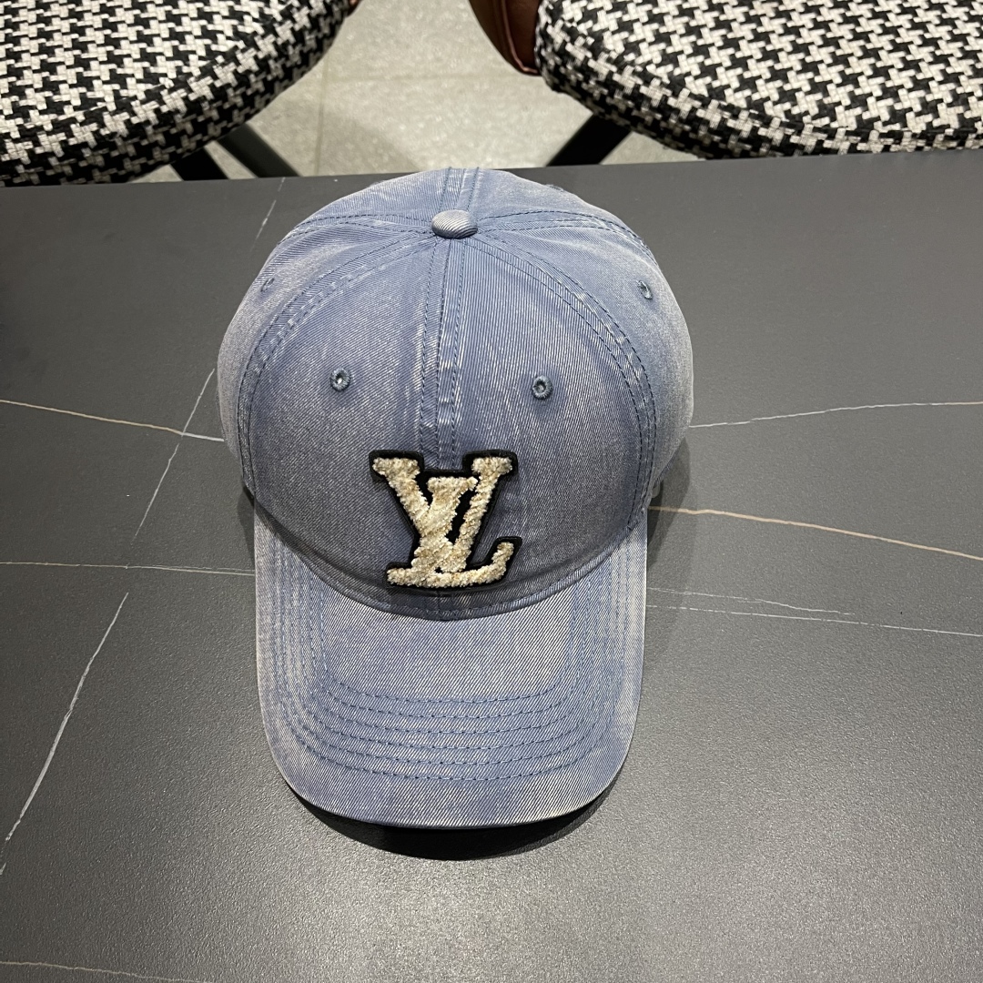  LouiVuittonLV👒专柜新款路易威登2025新年棒球帽，简单大方 男女通用遮阳帽，