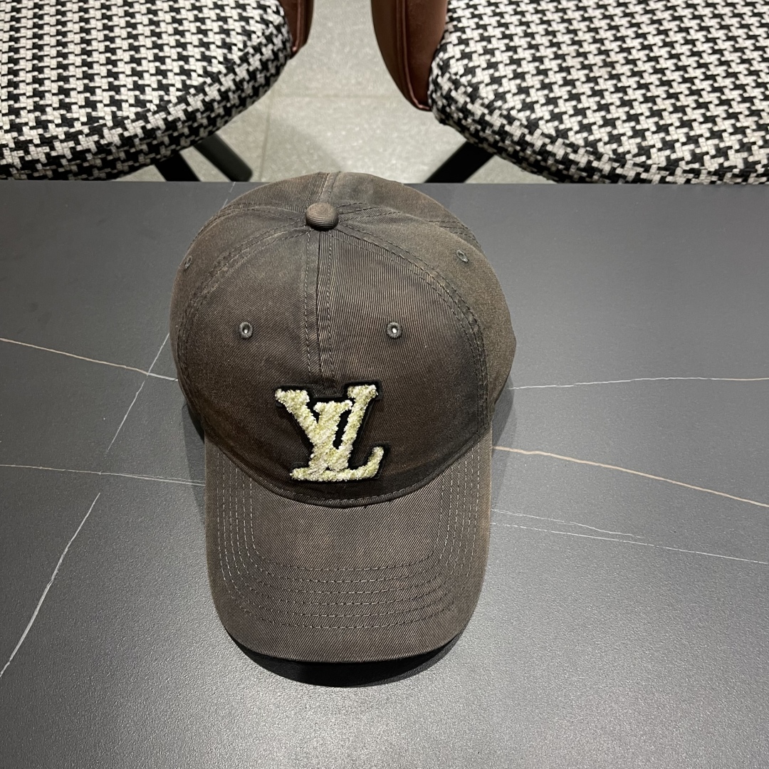  LouiVuittonLV👒专柜新款路易威登2025新年棒球帽，简单大方 男女通用遮阳帽，