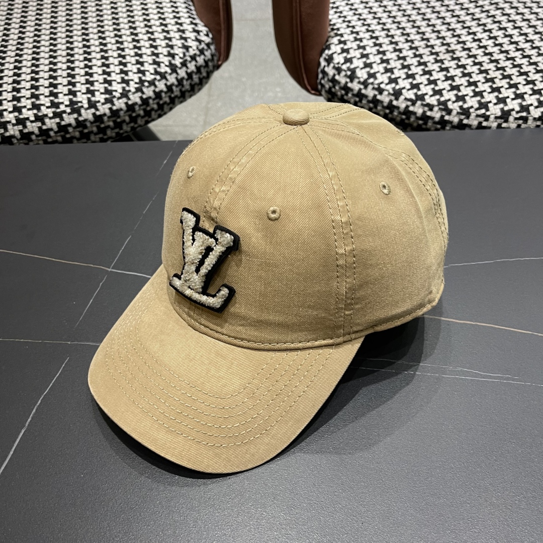  LouiVuittonLV👒专柜新款路易威登2025新年棒球帽，简单大方 男女通用遮阳帽，