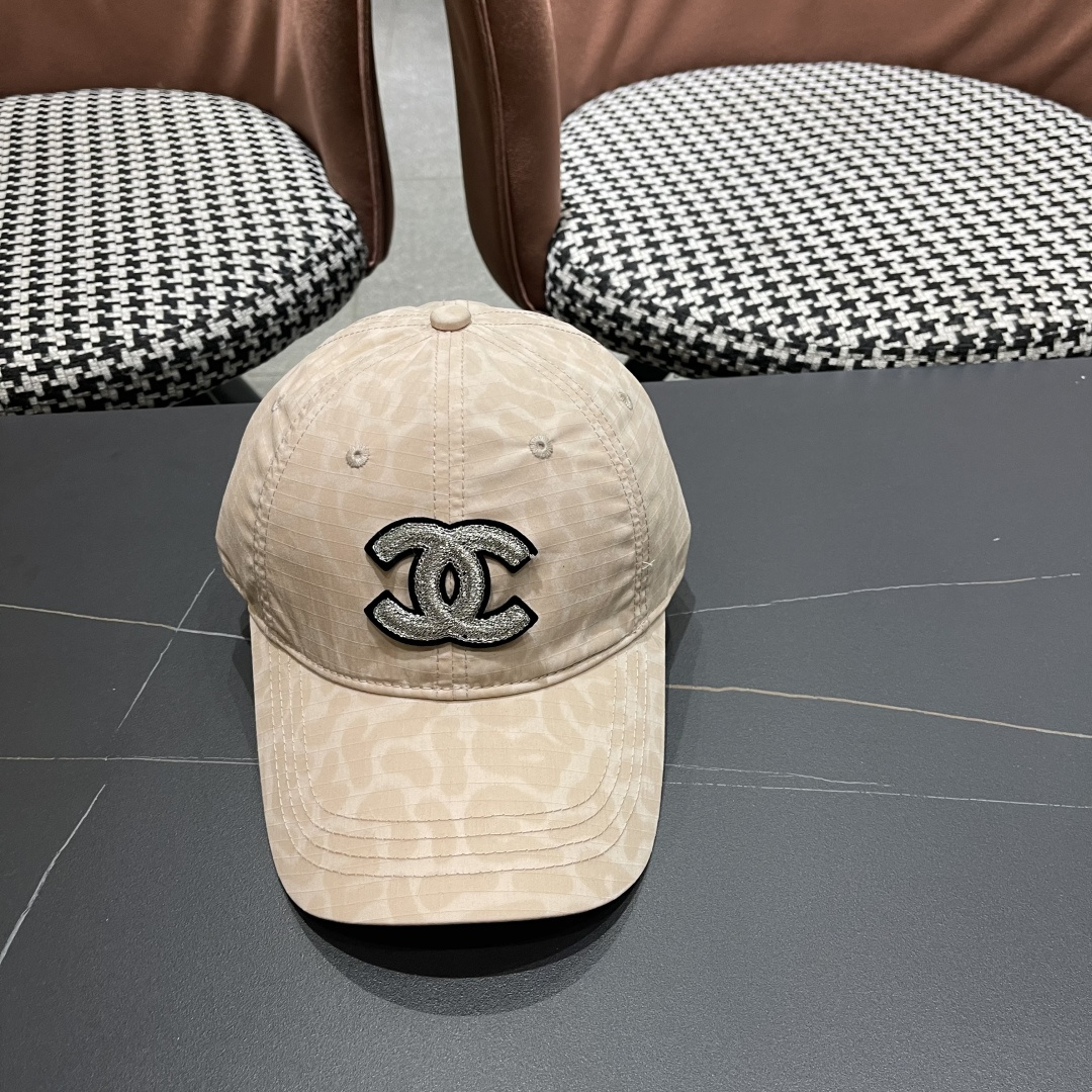 NO:224058,Chanel Chanel leopard print retro old baseball hat women street fashion cool personalized face small beauty wide brim sun protection sun hat women hat straw hat fisherman hat baseball hat knit hat, hat, chanel, chanel, espadrilles, hats19860909香奈儿Chanel 豹纹复古做旧棒球帽子女街头潮酷个性品脸小美 式宽檐防晒遮阳帽女 帽子草帽渔夫帽棒球帽针织帽,帽子,chanel,chanel,espadrilles,hats,hat