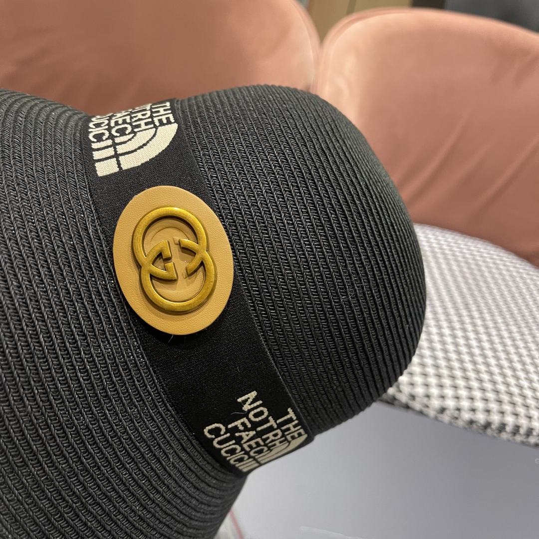 【GUCCI古奇】2025新款草编遮阳草帽盆帽🤩沙滩风，简约大方，百搭单品～新款帽型超美腻，新品上架