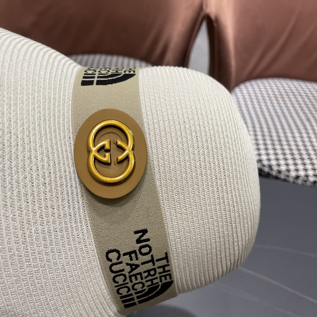 【GUCCI古奇】2025新款草编遮阳草帽盆帽🤩沙滩风，简约大方，百搭单品～新款帽型超美腻，新品上架