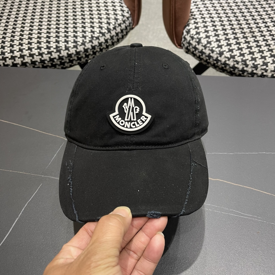  春夏新款 蒙口MONCLER 新款棒球帽，年轻时尚潮人穿搭色系，视觉效果超强，好看有质感！