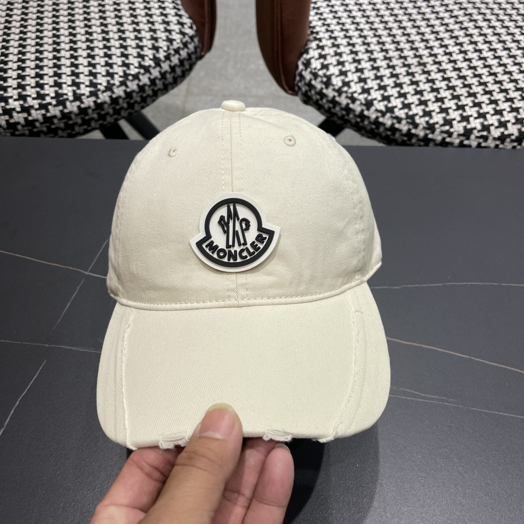  春夏新款 蒙口MONCLER 新款棒球帽，年轻时尚潮人穿搭色系，视觉效果超强，好看有质感！