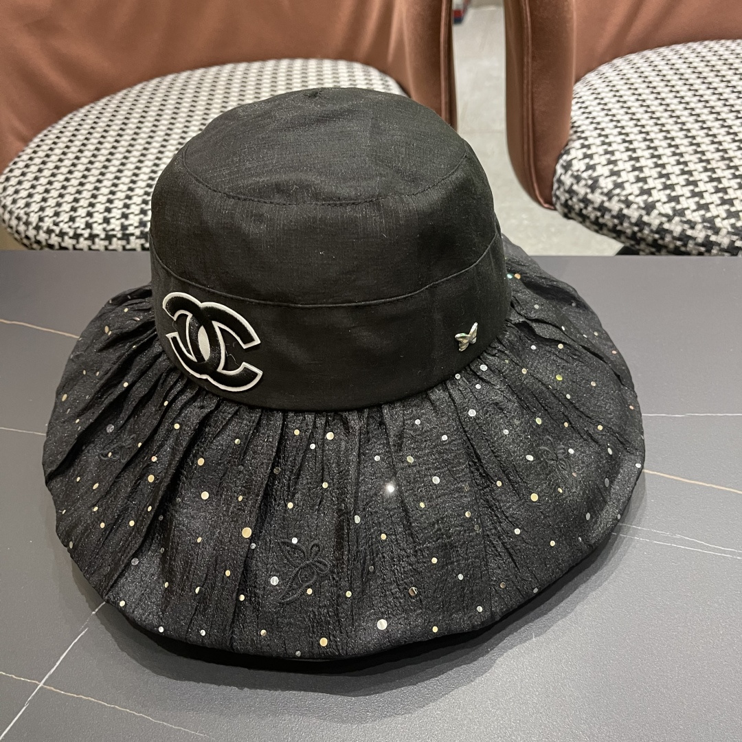 香奈儿CHANEL 朵澜大帽檐黑胶防晒帽女夏时尚百搭显脸小渔夫帽出游海边太阳帽子