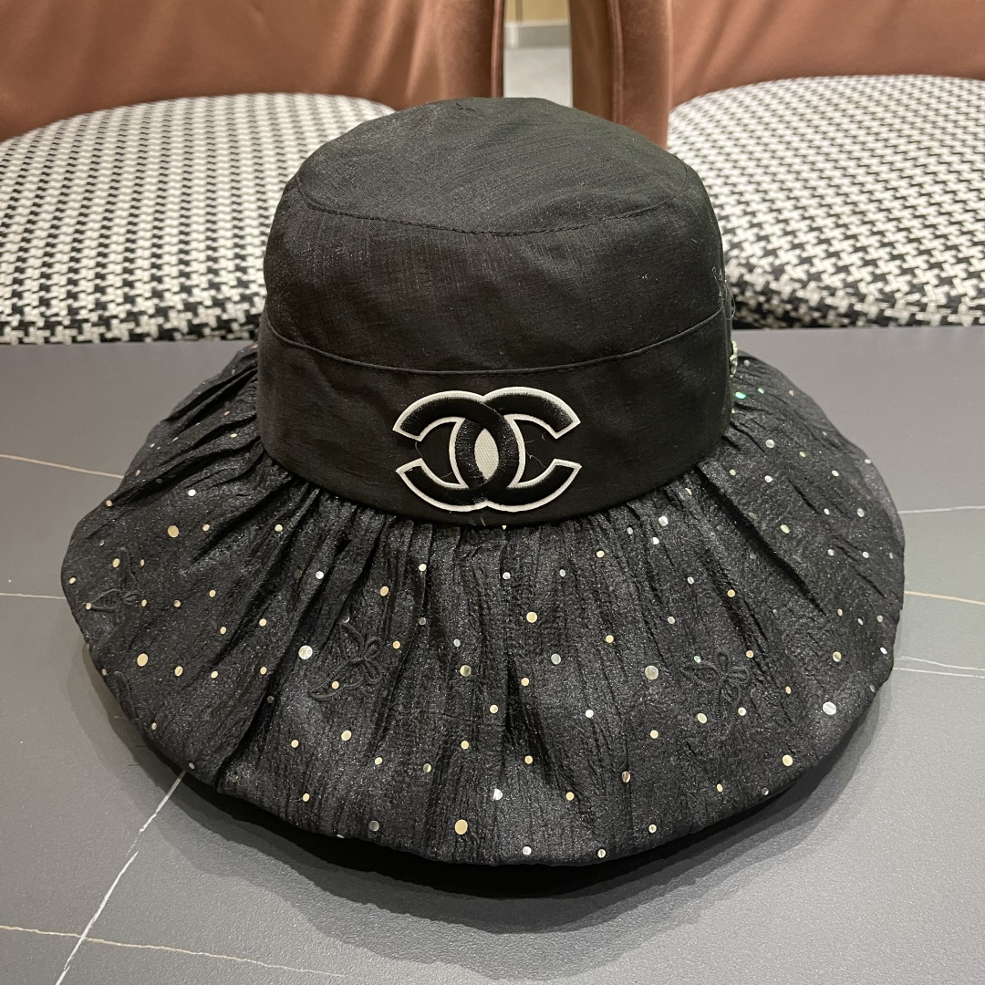 香奈儿CHANEL 朵澜大帽檐黑胶防晒帽女夏时尚百搭显脸小渔夫帽出游海边太阳帽子