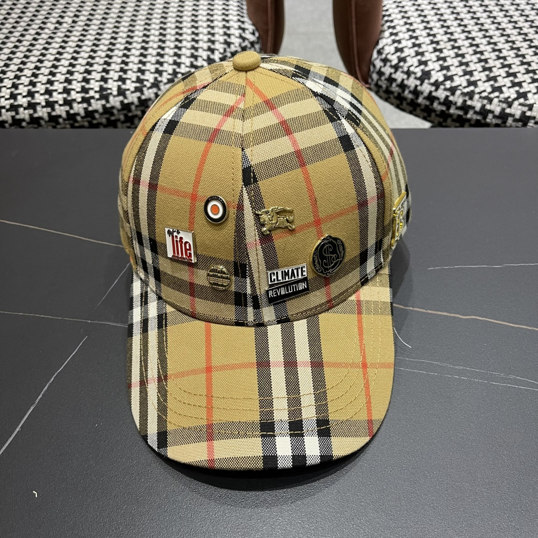 Burberry（巴宝莉） 渔夫帽 棒球帽 专柜热卖款纯棉内里，轻盈透气。完美版型，对格精准无误，原厂品