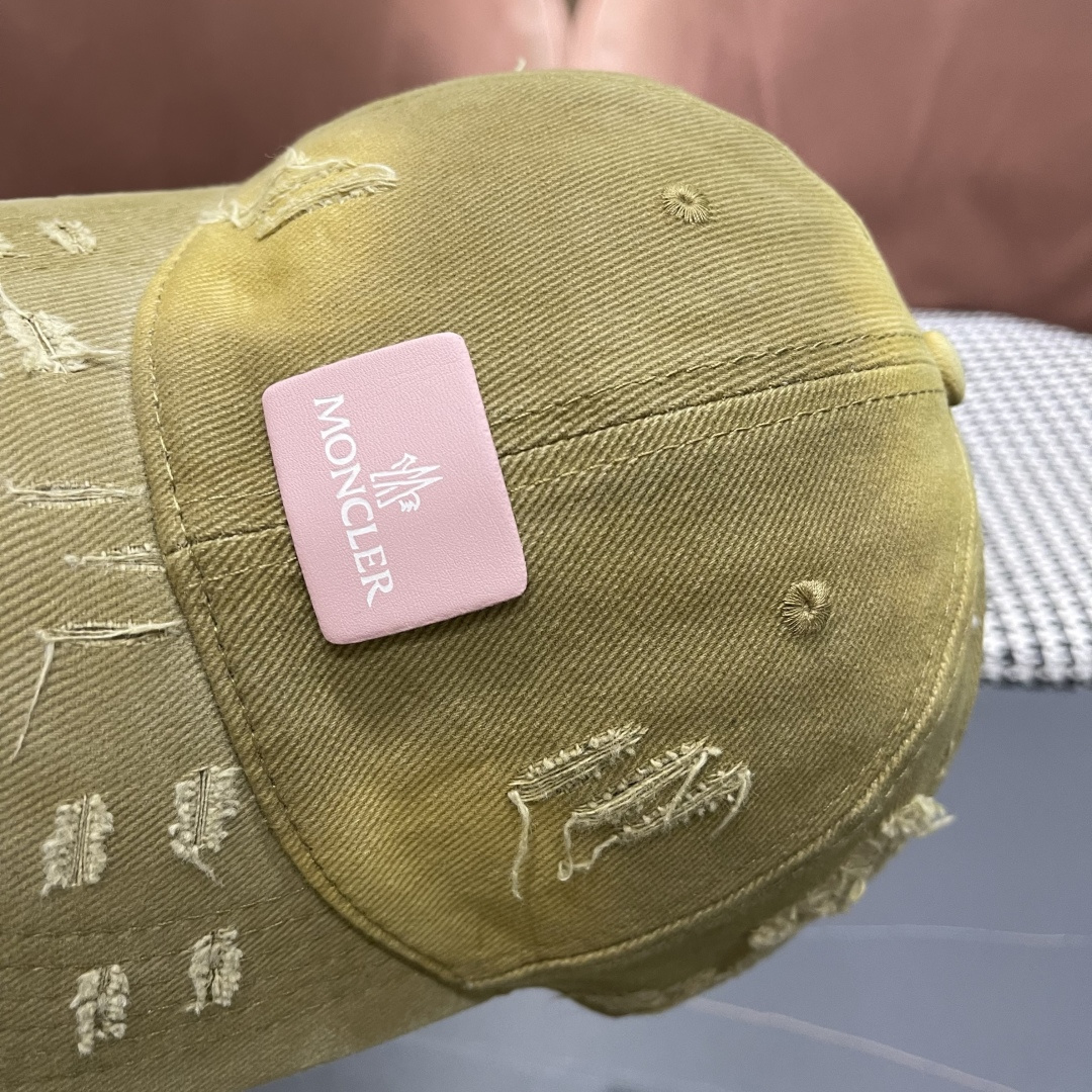  Moncler蒙口 破洞蝴蝶结棒球帽2025春新款，防晒复古百搭鸭舌帽子男潮