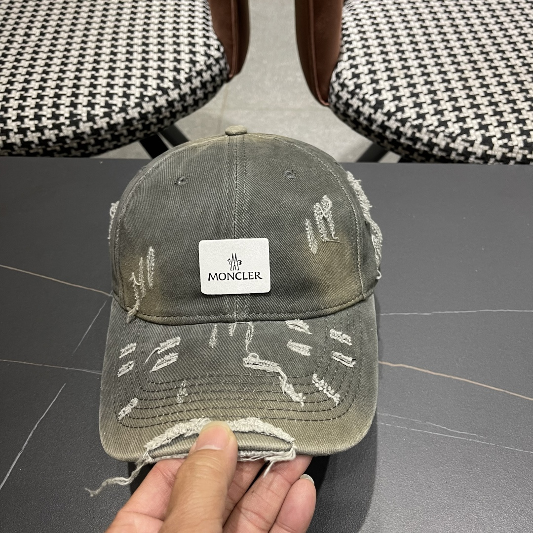  Moncler蒙口 破洞蝴蝶结棒球帽2025春新款，防晒复古百搭鸭舌帽子男潮