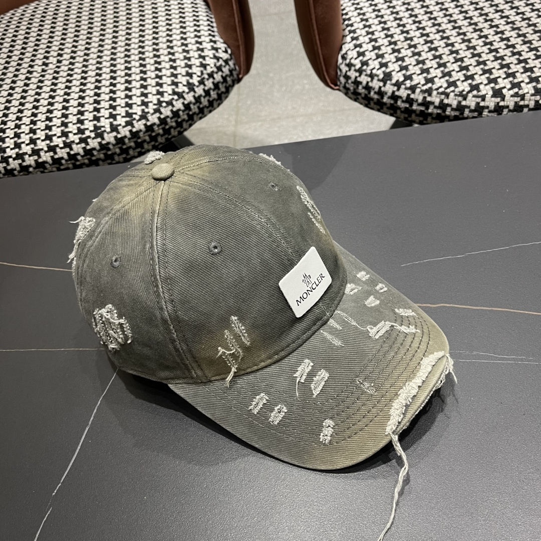  Moncler蒙口 破洞蝴蝶结棒球帽2025春新款，防晒复古百搭鸭舌帽子男潮