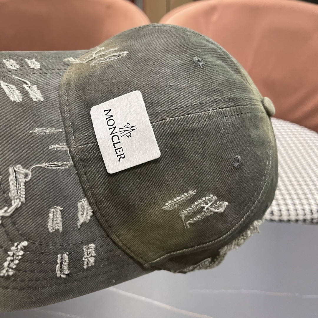  Moncler蒙口 破洞蝴蝶结棒球帽2025春新款，防晒复古百搭鸭舌帽子男潮