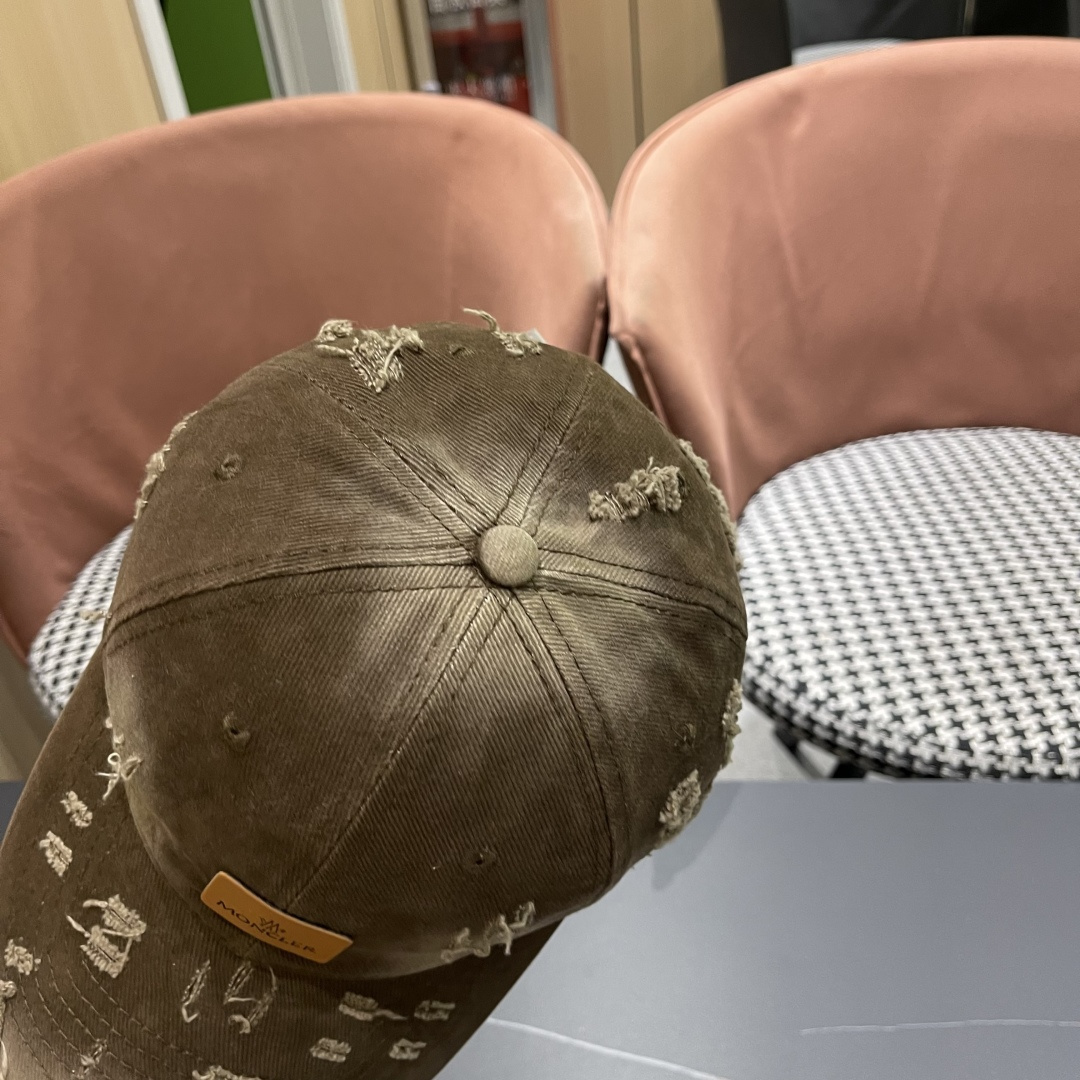  Moncler蒙口 破洞蝴蝶结棒球帽2025春新款，防晒复古百搭鸭舌帽子男潮