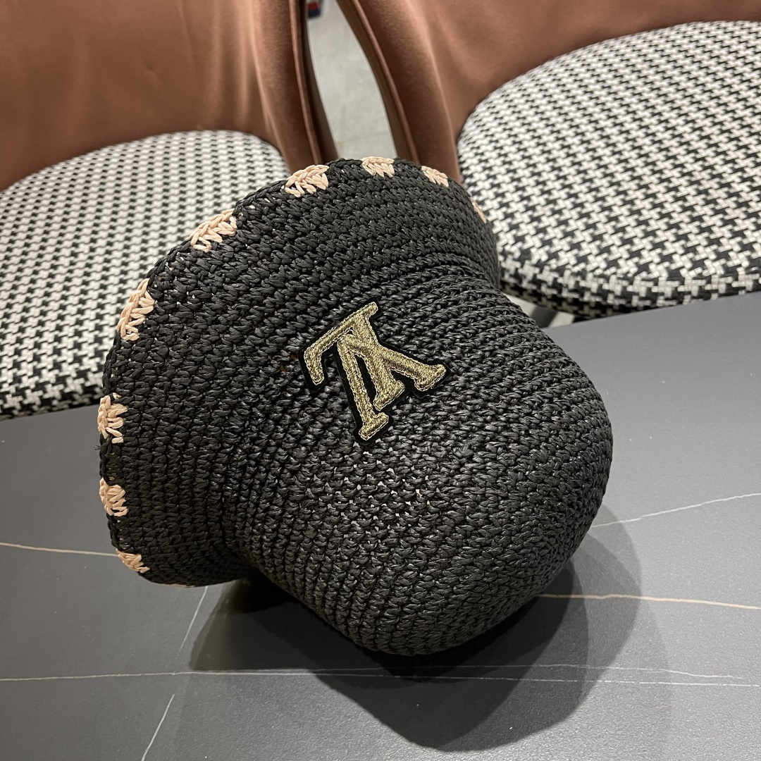  lv路易威登 新款渔夫帽子女出游甜美百搭防晒流苏镂空遮阳草帽潮