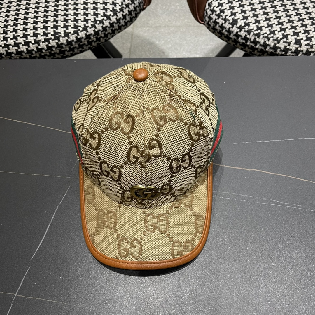  Gucci古奇新款原单棒球帽， 大双G，专柜11开模订制，原版帆布面料+头层牛皮，基础头围56，贴片可