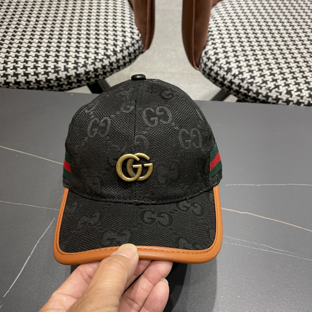  Gucci古奇新款原单棒球帽， 大双G，专柜11开模订制，原版帆布面料+头层牛皮，基础头围56，贴片可