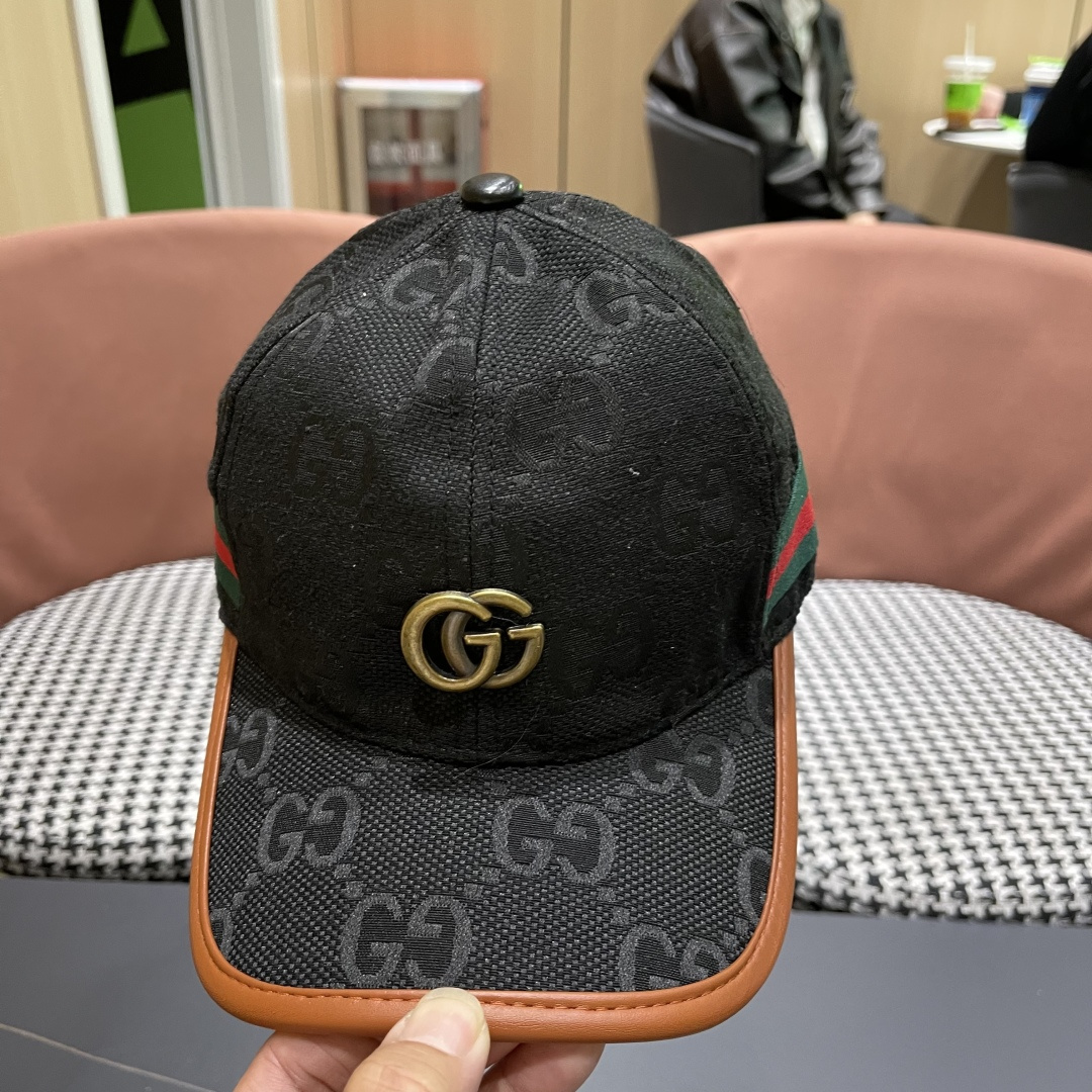  Gucci古奇新款原单棒球帽， 大双G，专柜11开模订制，原版帆布面料+头层牛皮，基础头围56，贴片可