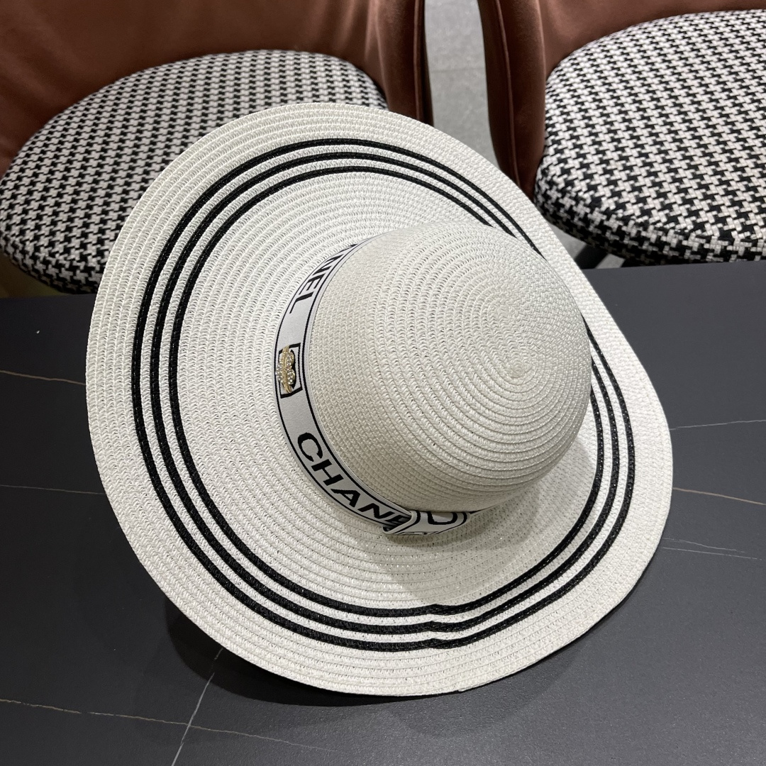 【CHANEL香奈儿】2025新款草编大檐拼色织带款编织草帽，优雅大方的一款