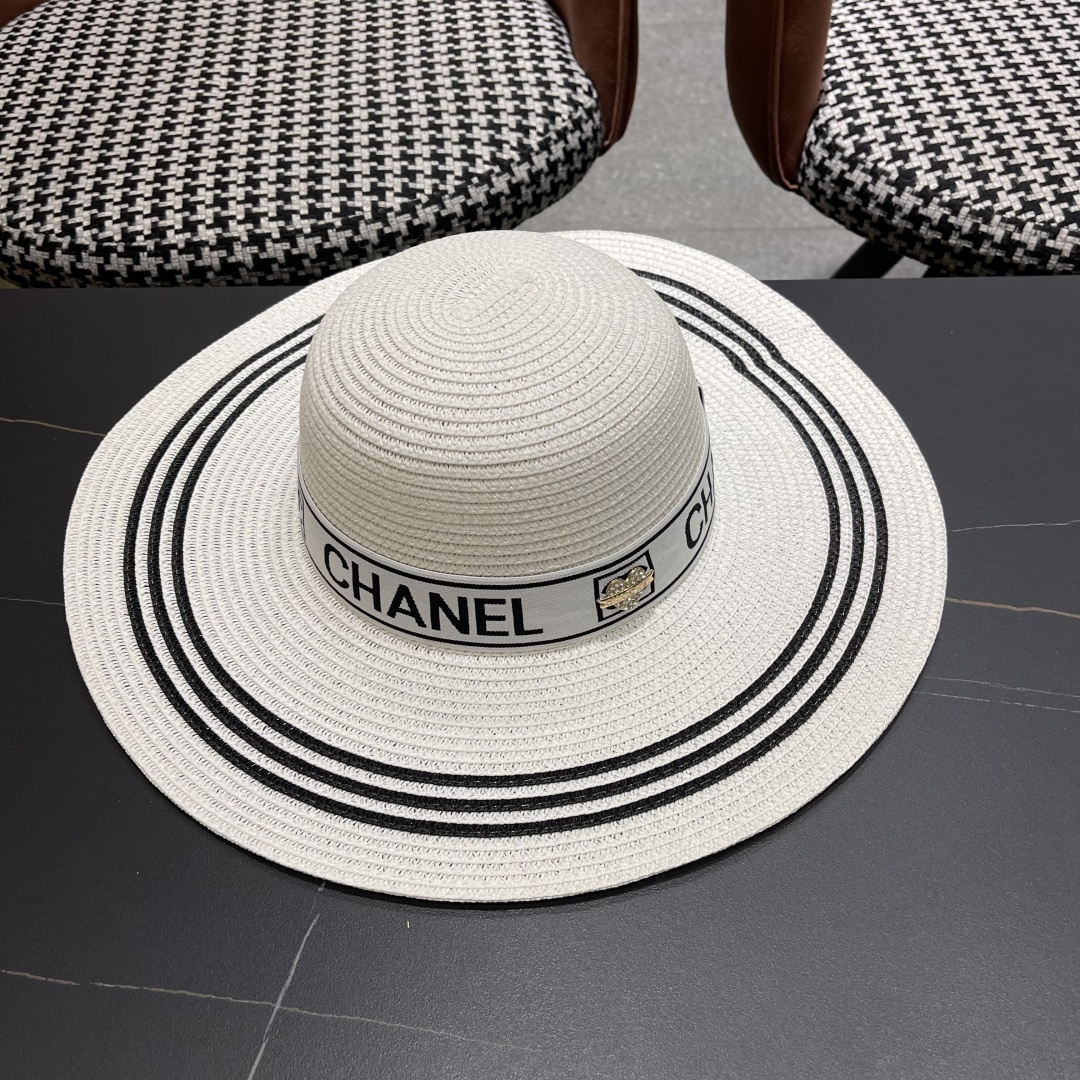 【CHANEL香奈儿】2025新款草编大檐拼色织带款编织草帽，优雅大方的一款