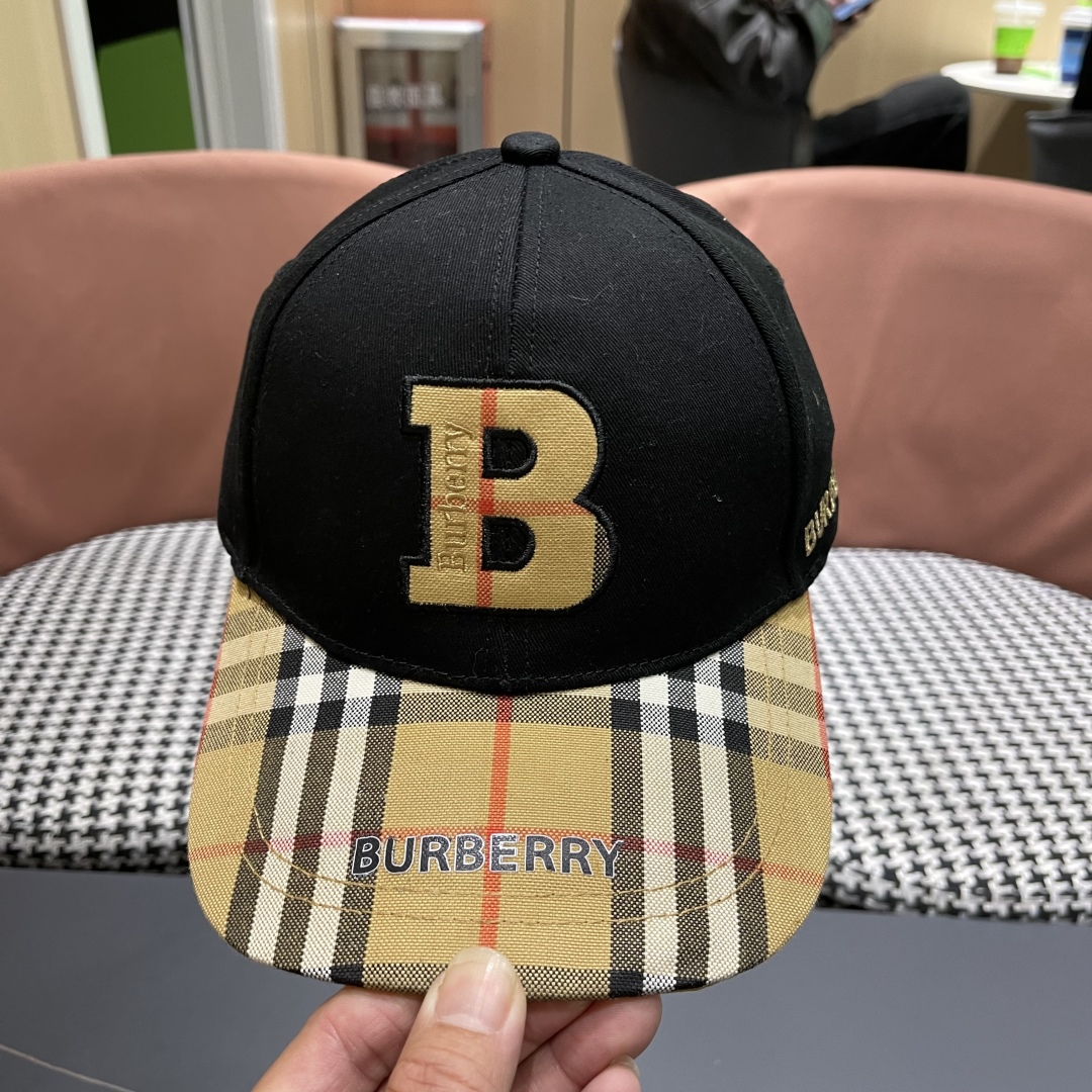  Burberry（巴宝莉）原单棒球帽  专柜热卖轻盈透气。完美版型，原厂品质，独家实物拍摄，男女适用！