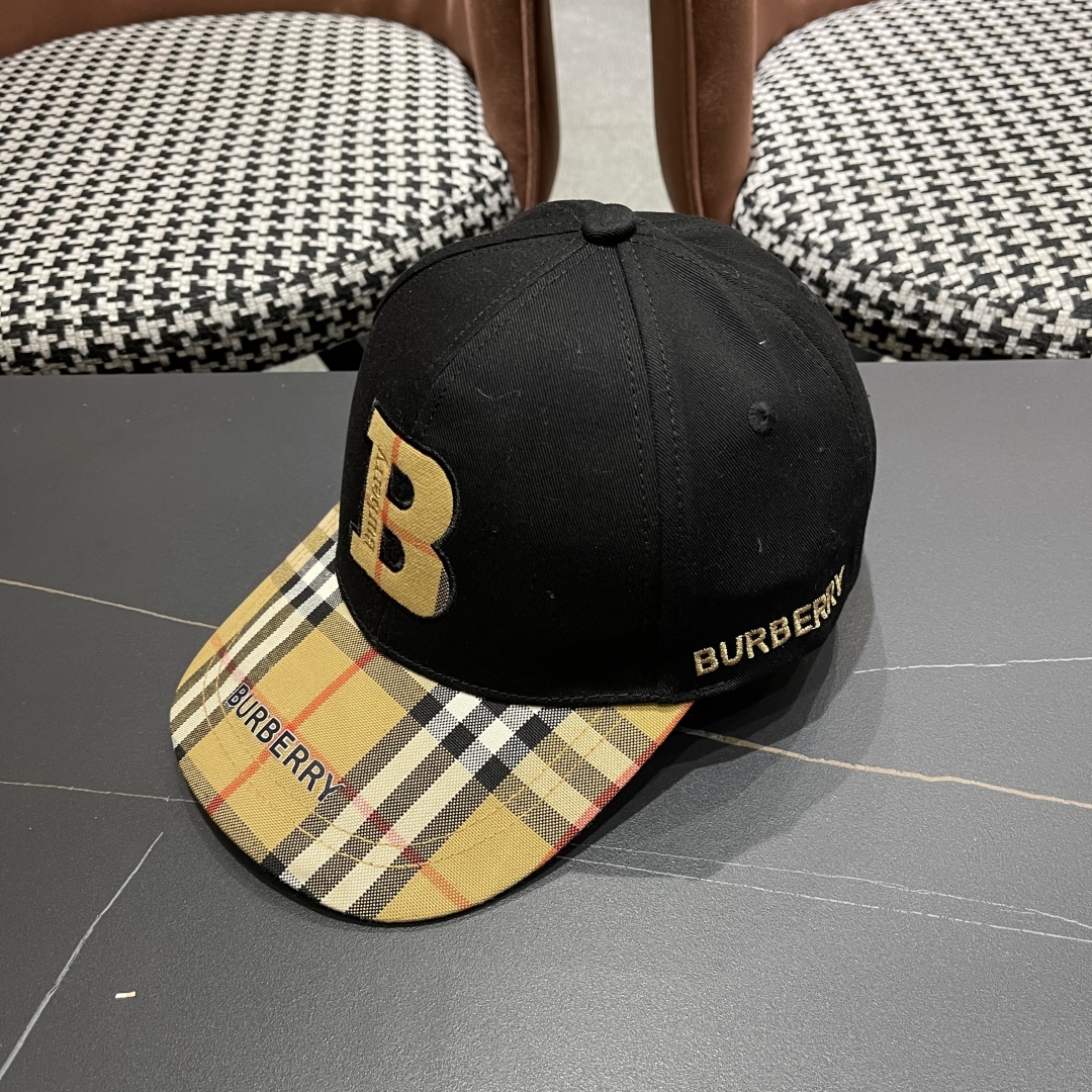  Burberry（巴宝莉）原单棒球帽  专柜热卖轻盈透气。完美版型，原厂品质，独家实物拍摄，男女适用！