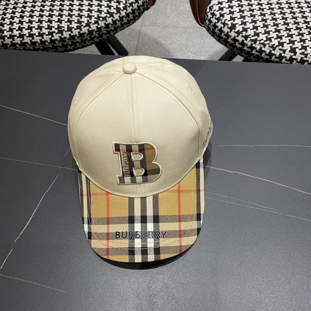  Burberry（巴宝莉）原单棒球帽  专柜热卖轻盈透气。完美版型，原厂品质，独家实物拍摄，男女适用！