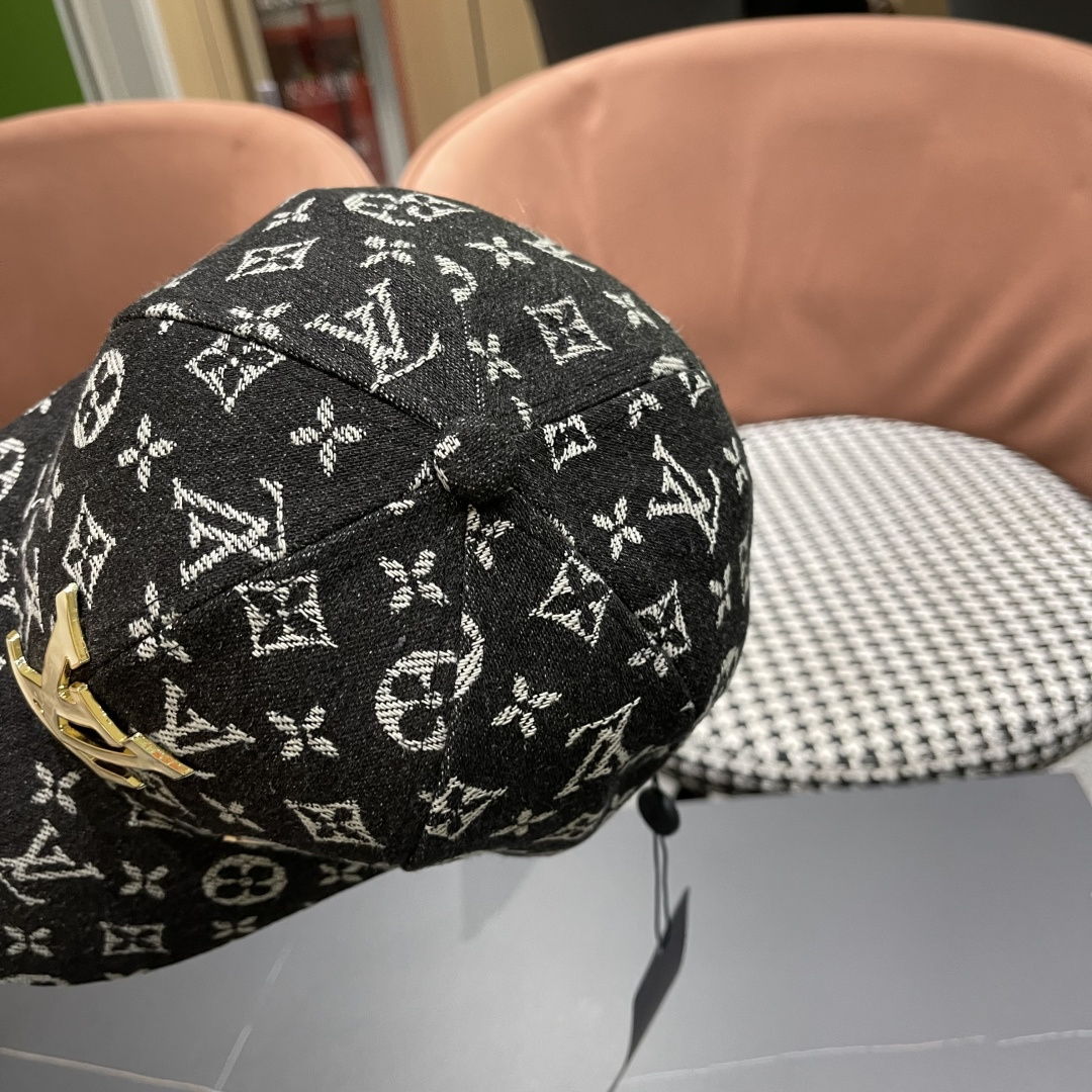LV路易威登新款原单棒球帽，LV牛仔提花，专柜1:1开模订制，原版帆布面料 质量超赞，基础头围56，贴片