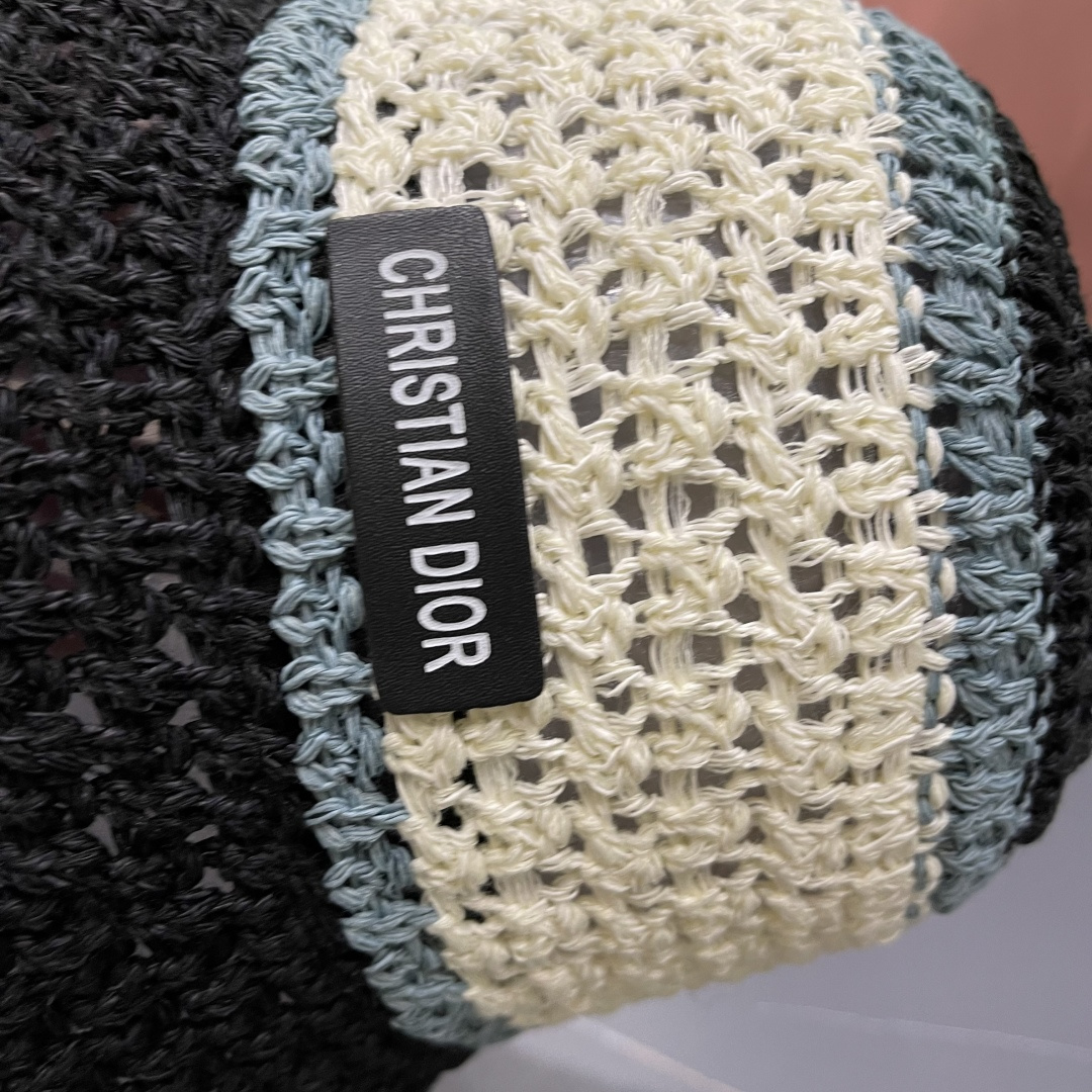 Dior迪奥遮阳草帽子女夏季草编镂空透气盆帽素颜百搭显脸小遮脸水桶渔夫帽