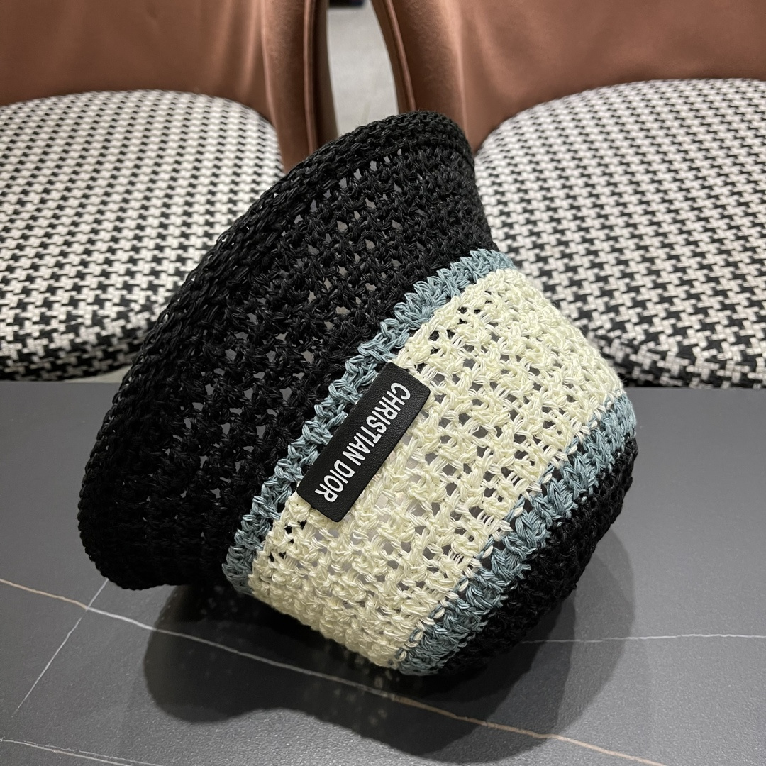 Dior迪奥遮阳草帽子女夏季草编镂空透气盆帽素颜百搭显脸小遮脸水桶渔夫帽