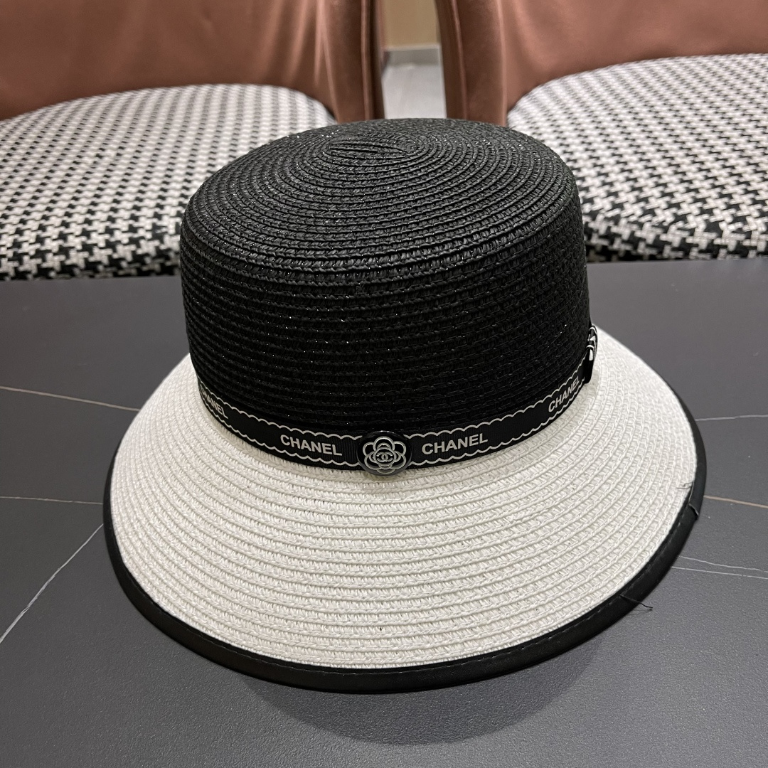  💛【CHANEL香奈儿】2025新款小香风密织度假风盆帽水桶拼色草帽，出街旅行单品