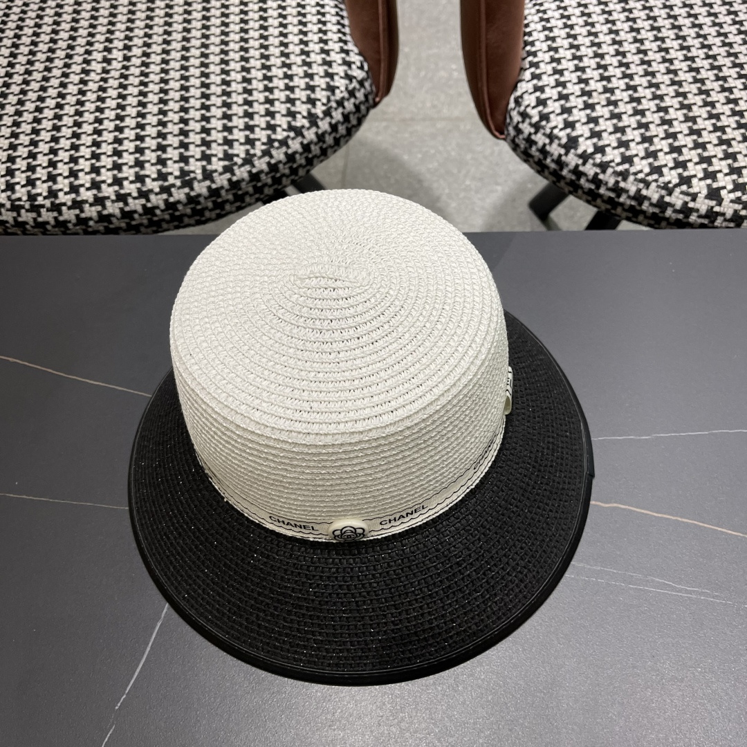  💛【CHANEL香奈儿】2025新款小香风密织度假风盆帽水桶拼色草帽，出街旅行单品