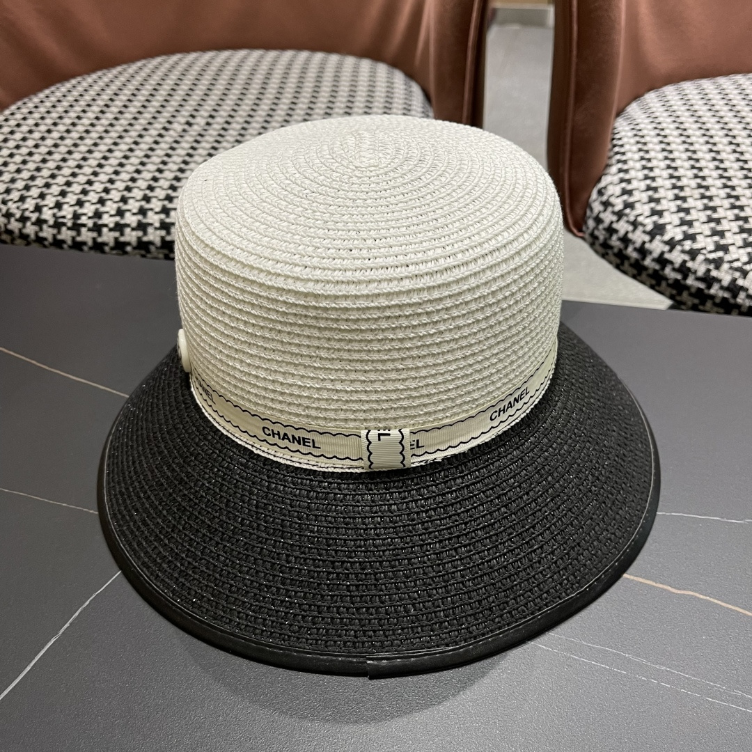  💛【CHANEL香奈儿】2025新款小香风密织度假风盆帽水桶拼色草帽，出街旅行单品