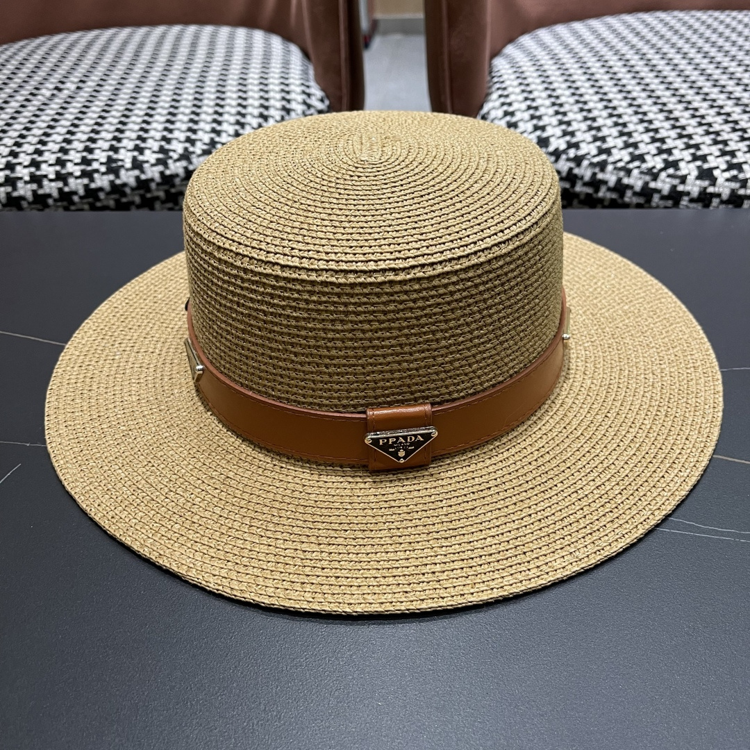  PRADA普拉达】2025新款平顶草帽，出街必备超好搭配，赶紧入手！