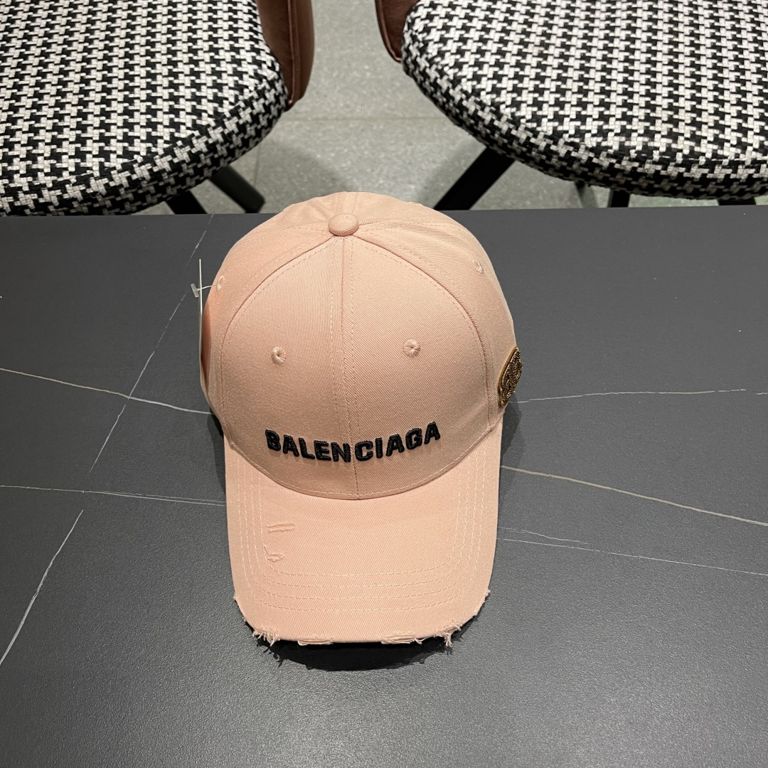  BALENCIAGA巴黎世家2025新款棒球帽，很酷的色系，巴黎粉必入款！