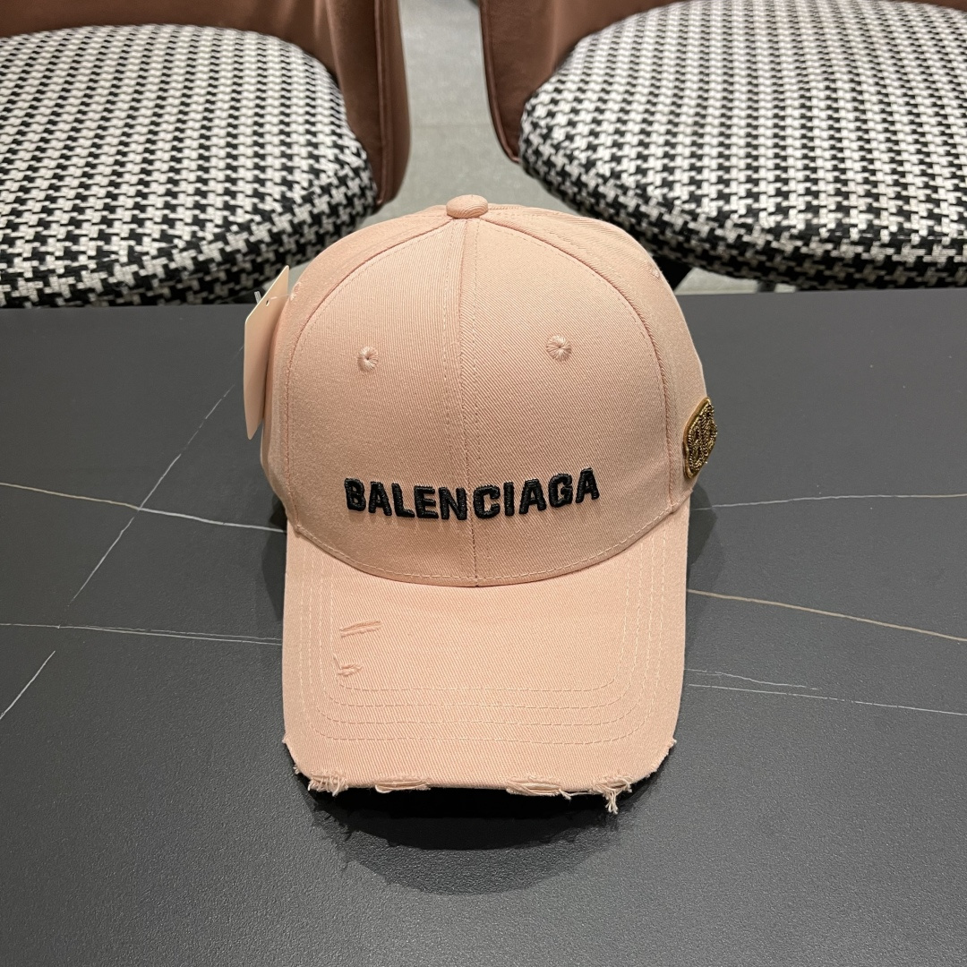  BALENCIAGA巴黎世家2025新款棒球帽，很酷的色系，巴黎粉必入款！