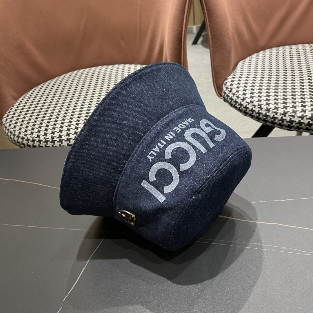  渔夫帽GUCCI🧢原单品质火爆来袭 🔥🎩 工艺非常精美 高档大气上档次！低调奢华，方便携带！跑量！