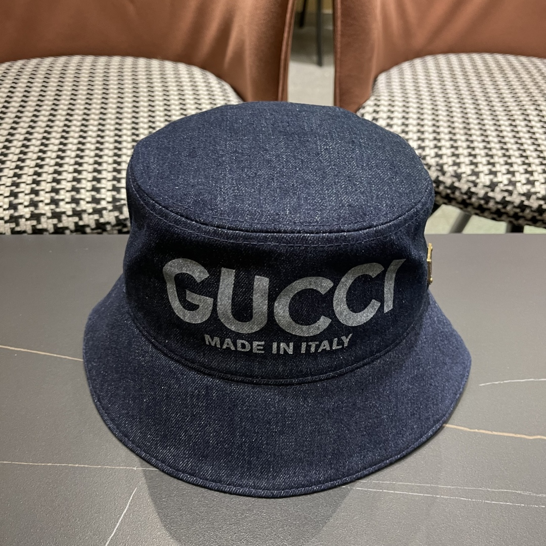  渔夫帽GUCCI🧢原单品质火爆来袭 🔥🎩 工艺非常精美 高档大气上档次！低调奢华，方便携带！跑量！