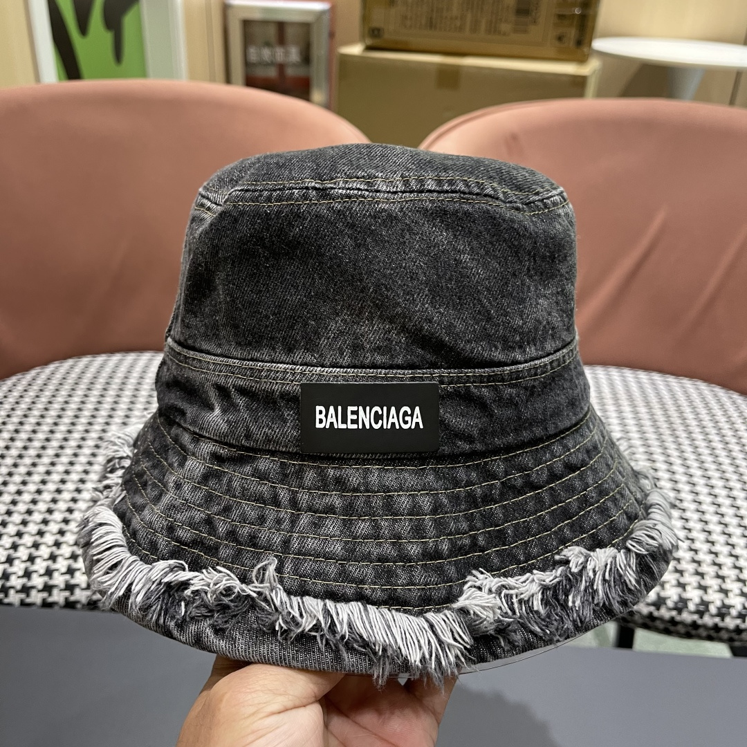 BALENCIAGA巴黎世家潮新款 潮毛边牛仔渔夫帽女春秋季复古水洗直筒帽显脸时尚盆帽帽