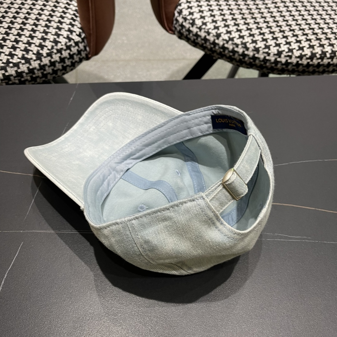 LV路易威登新款原单牛仔棒球帽，原版帆布面轻盈透气！质量超赞，基础头围56，贴片可调节。