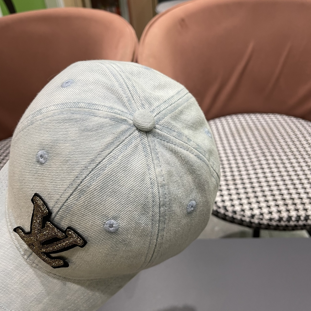 LV路易威登新款原单牛仔棒球帽，原版帆布面轻盈透气！质量超赞，基础头围56，贴片可调节。