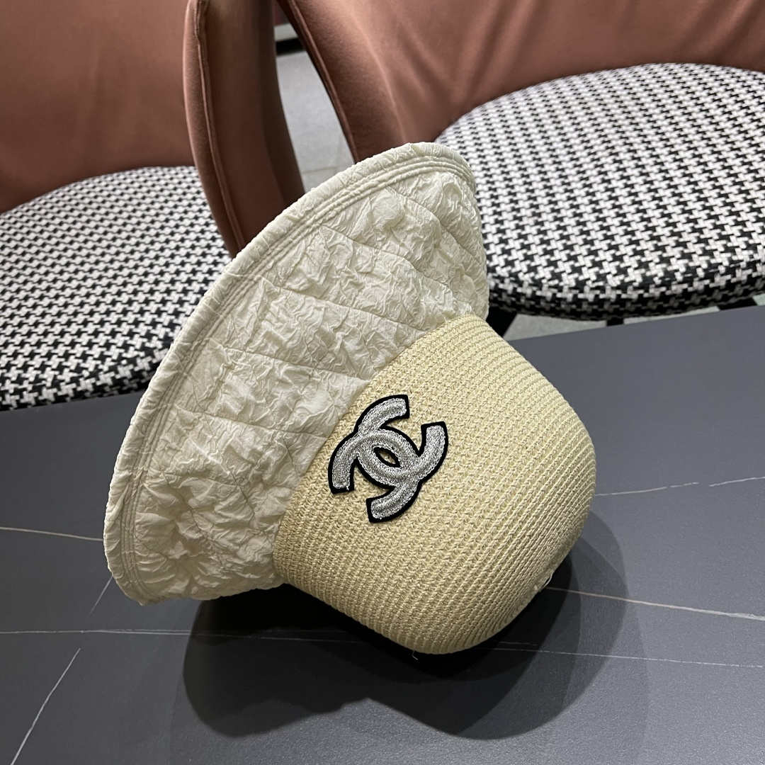  Chanel香奈儿日系优雅开叉蝴蝶结渔夫帽布草拼接大檐遮阳帽太
阳帽可折叠草帽潮